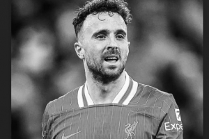 R.I.P.,泰山队外援卡扎伊什维利社媒晒黑白照悼念若塔